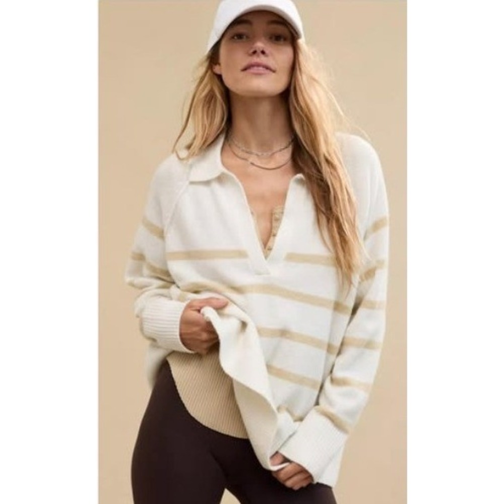 Aerie Womens unREAL Soft Polo Sweater White Tan Striped Size Large Oversized EUC
